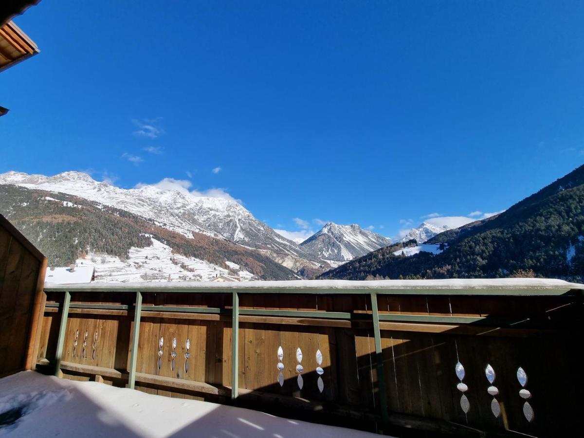 Hotel San Carlo, Tra Bormio E Livigno อิโซแลคเชีย ภายนอก รูปภาพ